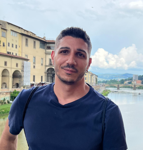 BELLO SIMONE